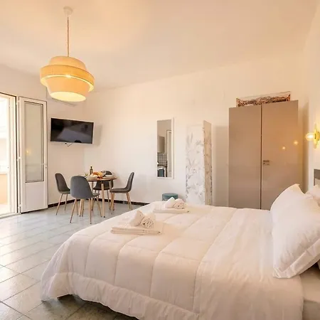 아파트호텔 Sanvitoaugustea 212 - Beachside House 3*